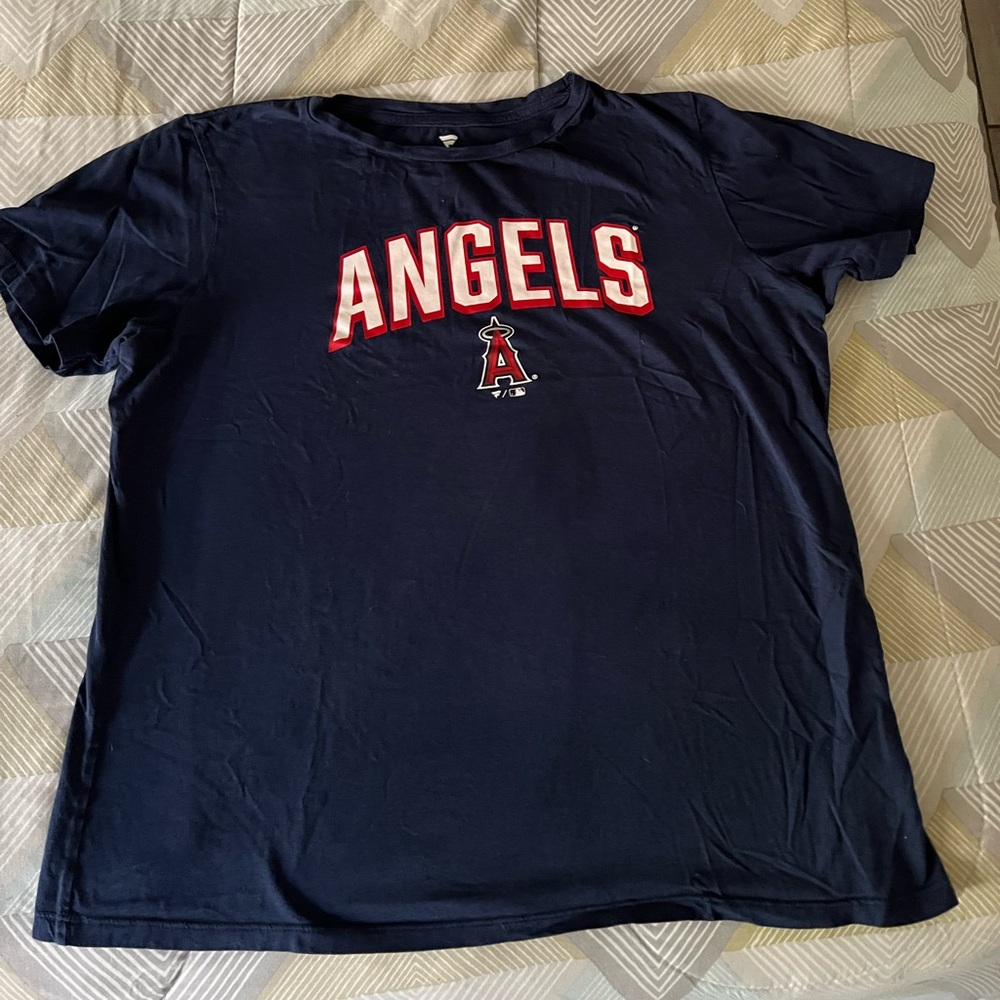 MLB Women’s Anaheim Angels T shirt